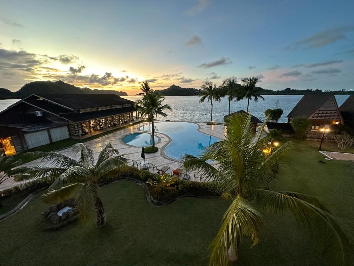 Island Paradise Resort Club Koror Buitenkant foto
