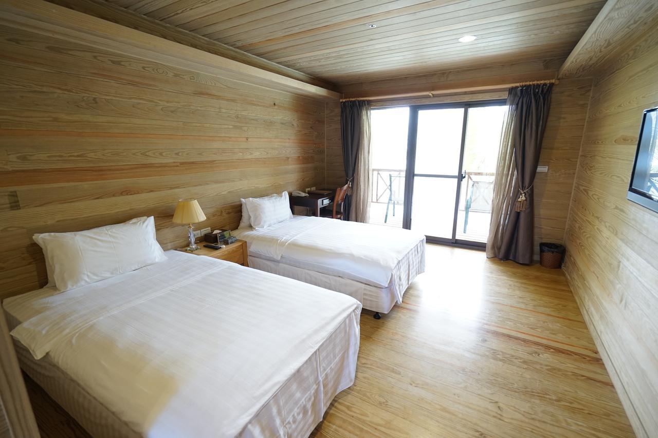 Island Paradise Resort Club Koror Buitenkant foto